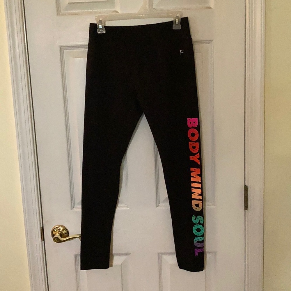 Small Danskin Leggings “Mind Body Soul”